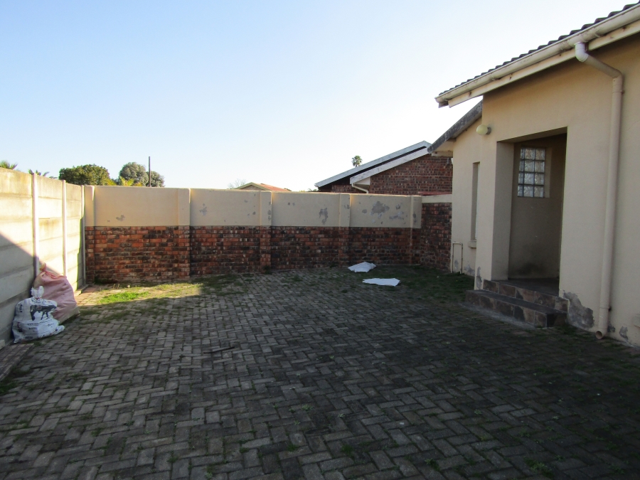 4 Bedroom Property for Sale in Boskloof Eastern Cape